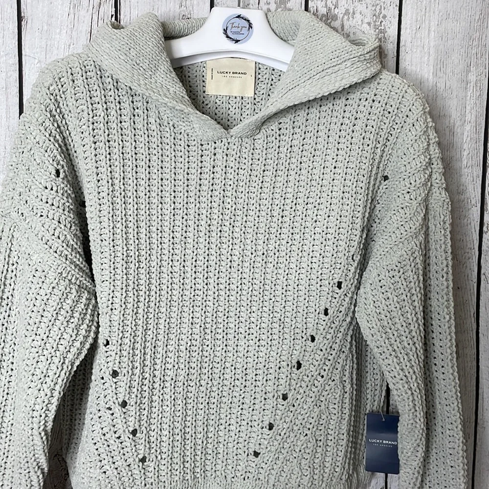 Lucky brand sweater size large. NWT. - Picture 2 of 9